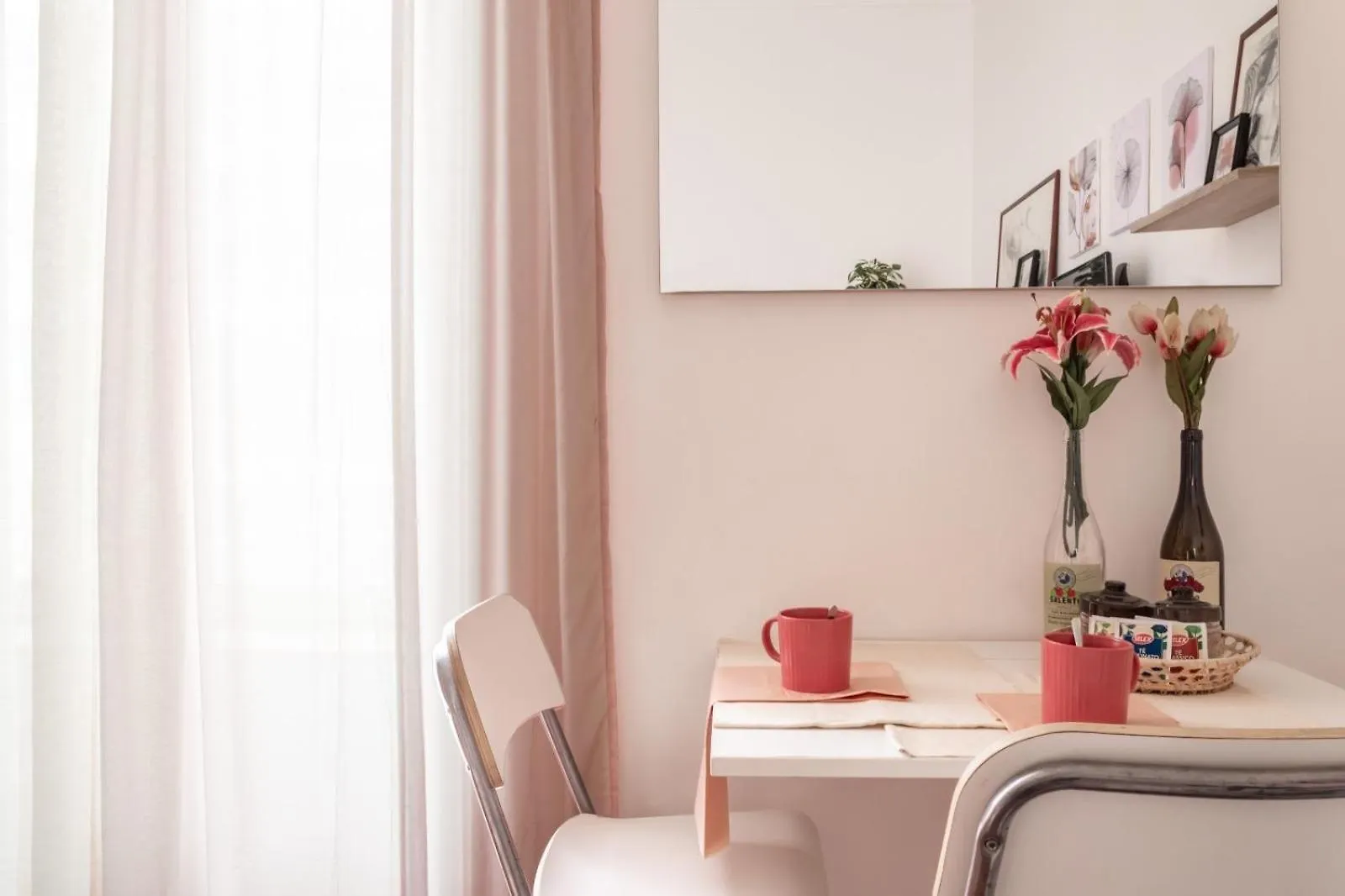 Pomodoro Ac Bed & Breakfast Naples