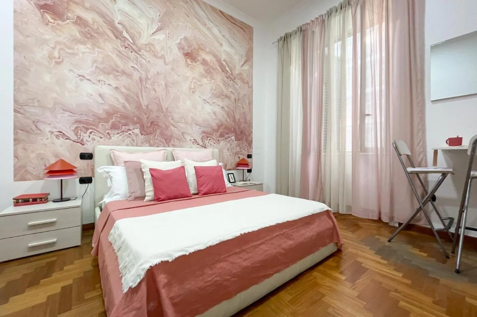 *****  나폴리 Pomodoro Ac B&B 이탈리아