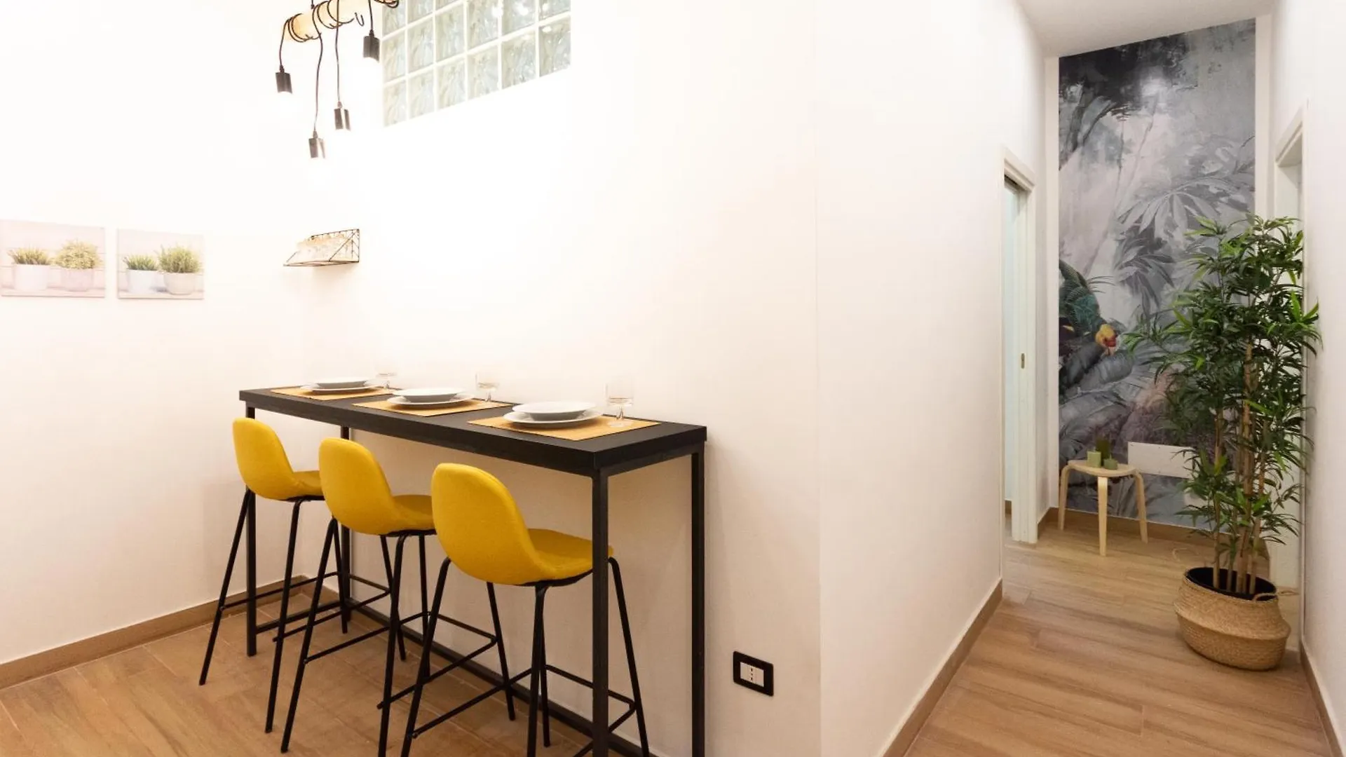 Pomodoro Ac Bed & Breakfast Naples